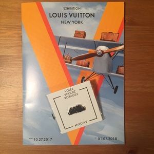 Louis Vuitton Collector Black LV Pin